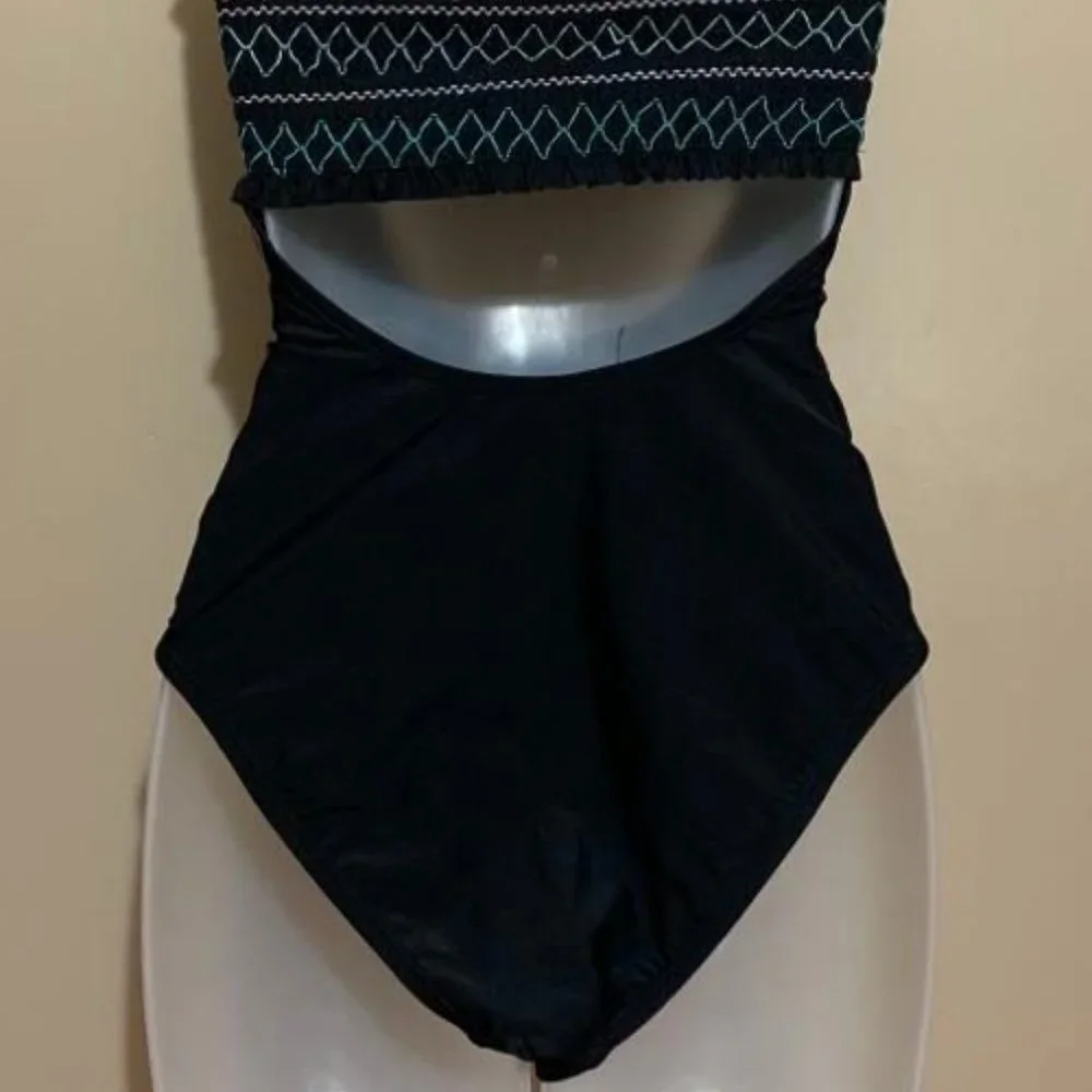 3/$25 👙 NWT - ARIZONA Smocked One Piece Swimsuit Juniors - Picture 4 of 10